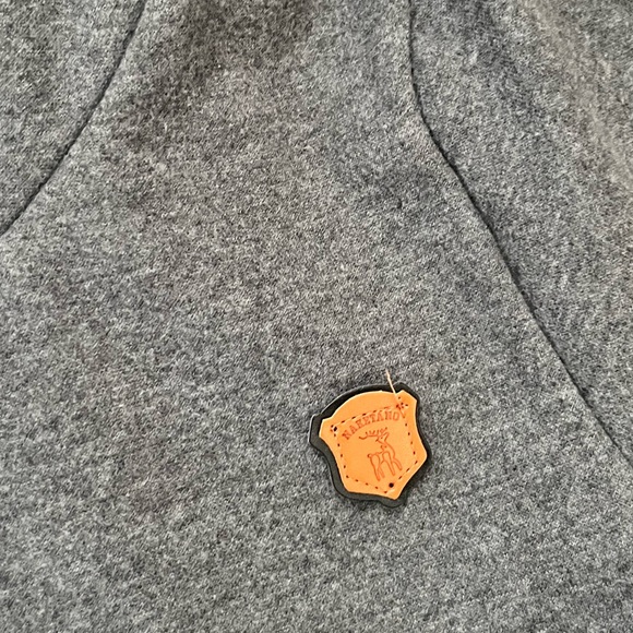 Girls Naketano sweatshirt. I used to wear XS in women’s, and it fit - Picture 7 of 8